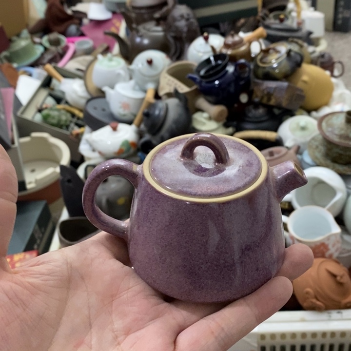 陶瓷艺术品及陶瓷壶