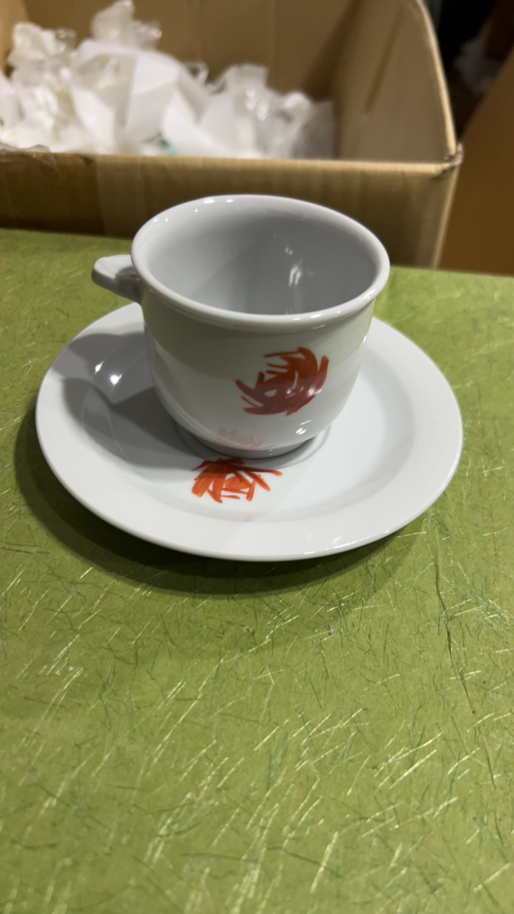 瓷片哈哈哈哈哈哈