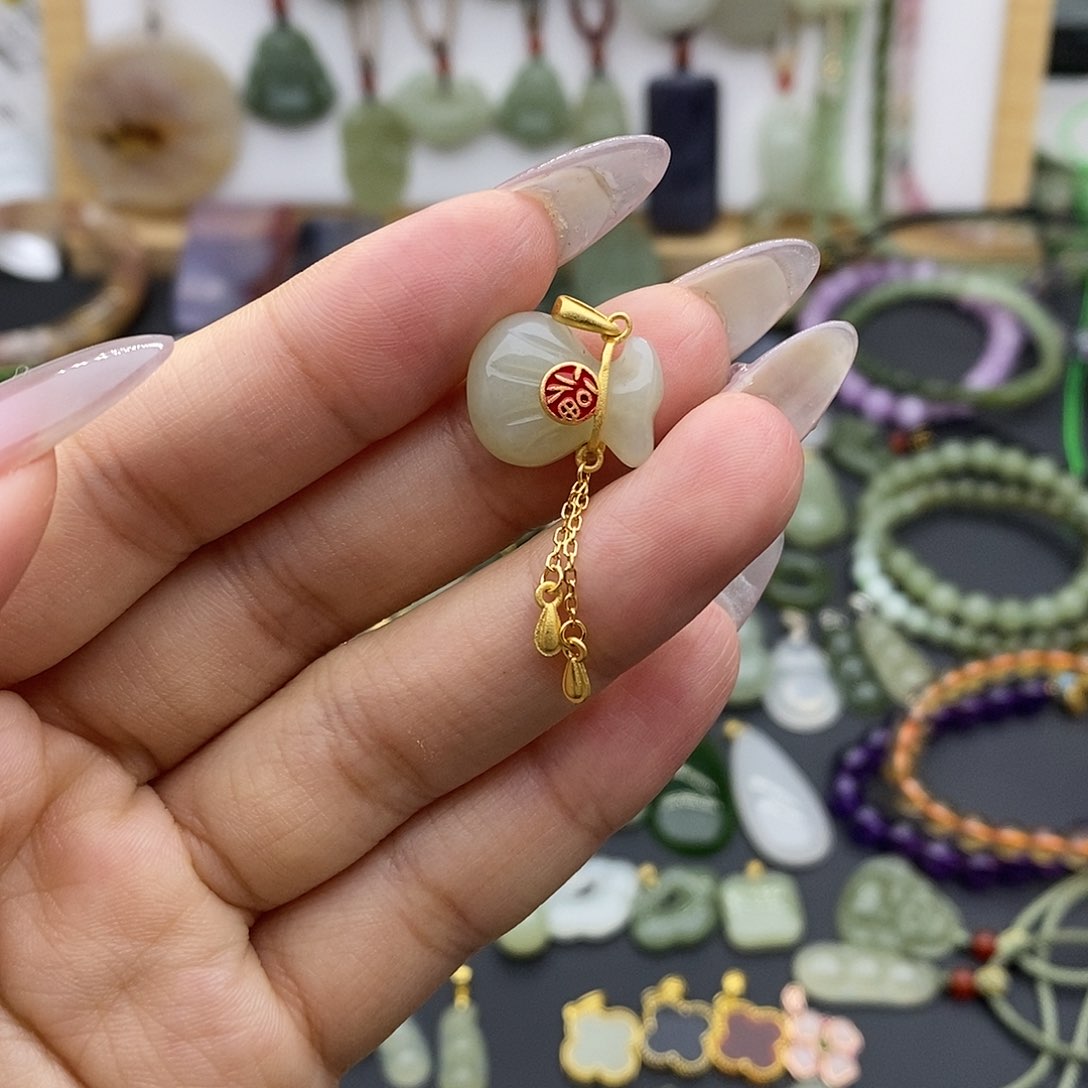 和田玉吊坠(不含链)银S925镶嵌