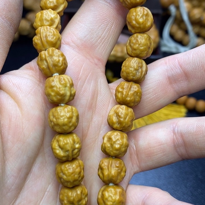 猴头核桃手串猴头