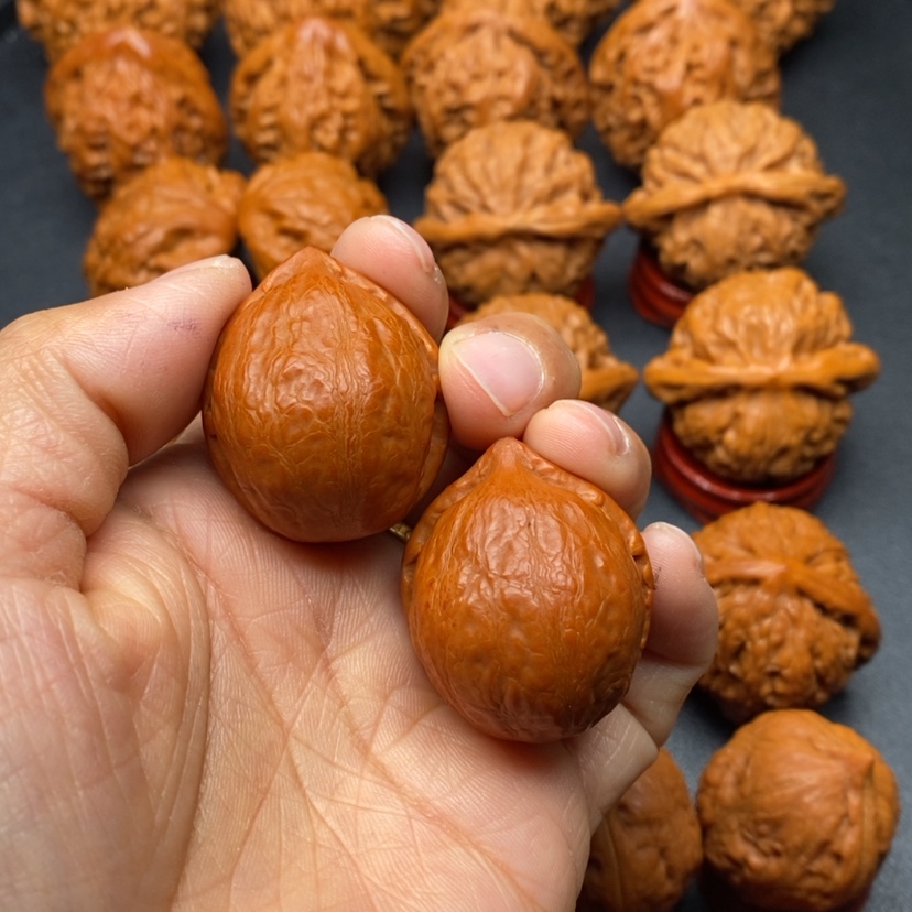 【闪购商品】文玩核桃把件貔貅