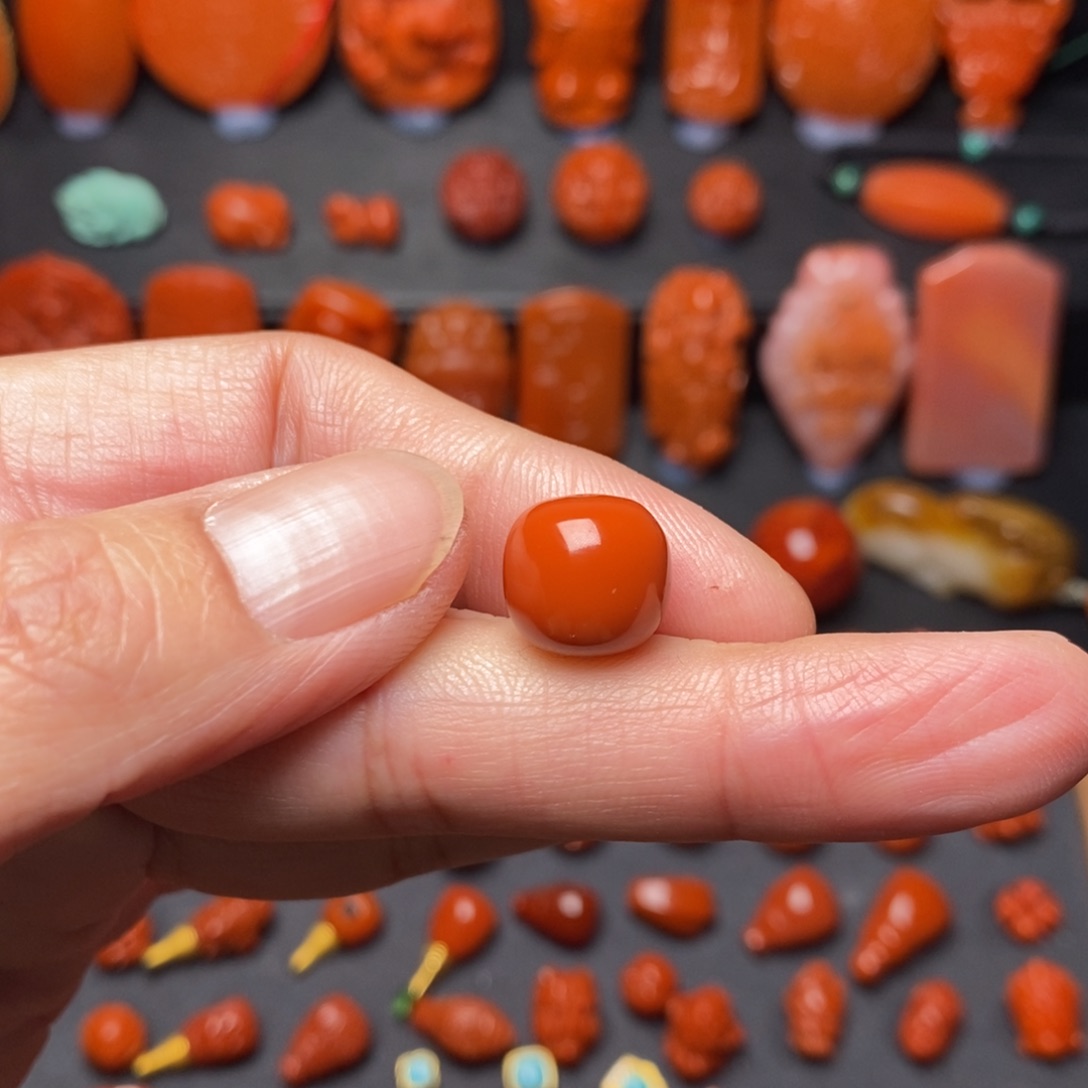 南红玛瑙老型1.2未镶嵌?