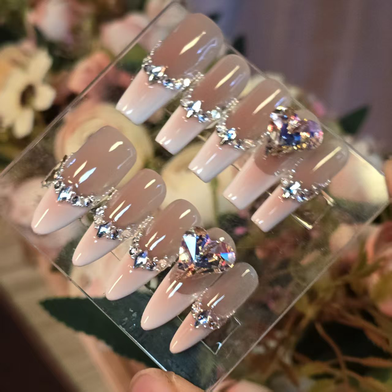 玛奇朵之吻丶508月光(奥捷)珠宝级丶霸榜某书评测丶手工穿戴甲