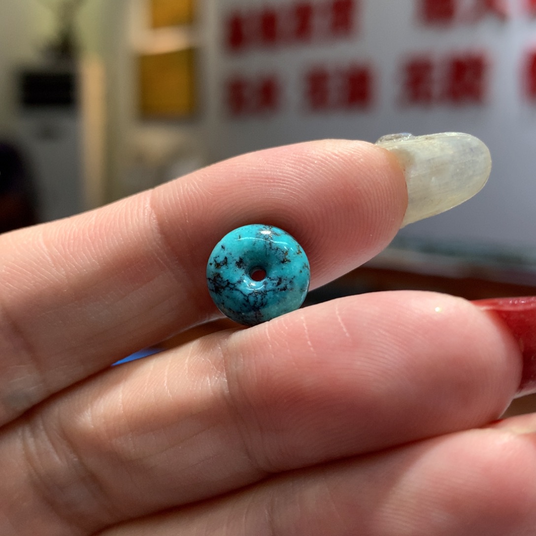 绿松石配饰未镶嵌