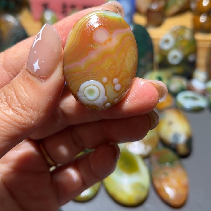 玛瑙/玉髓未镶嵌颈饰