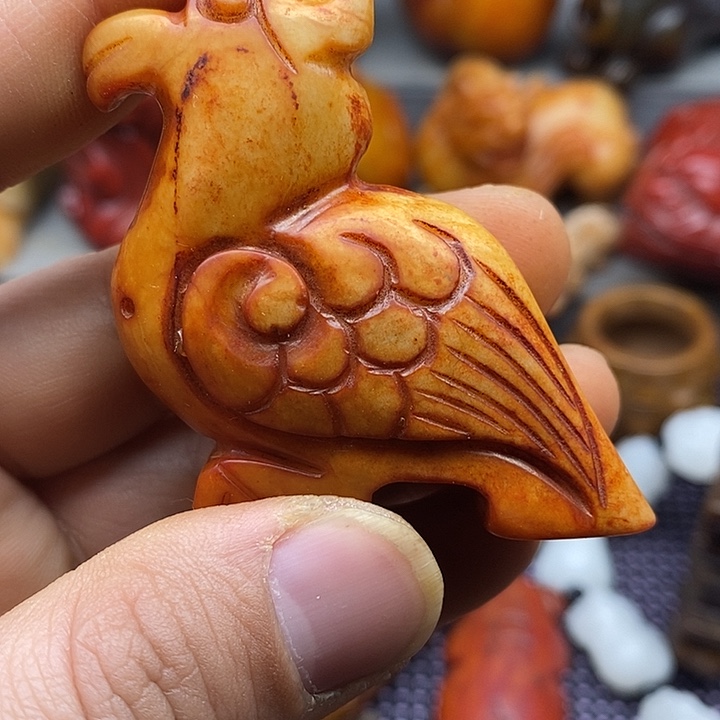 未镶嵌蛇纹石玉颈饰