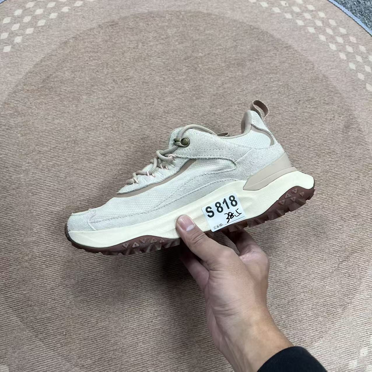 3-新款户外运动百搭休闲鞋 S818