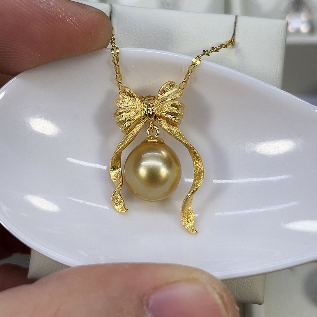 银S925镶嵌海水珍珠颈饰