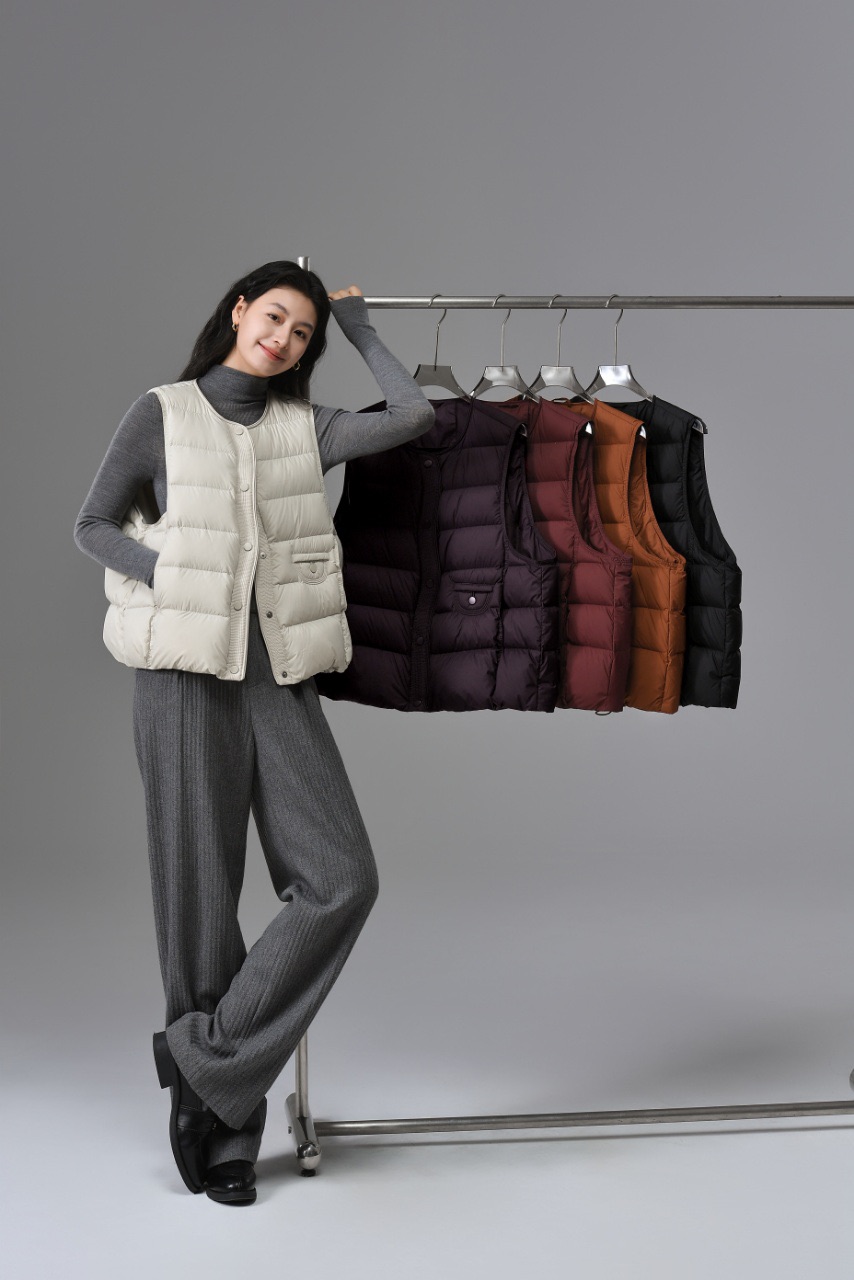 冬季新款时尚百搭休闲羽绒马甲白鸭绒Z7706