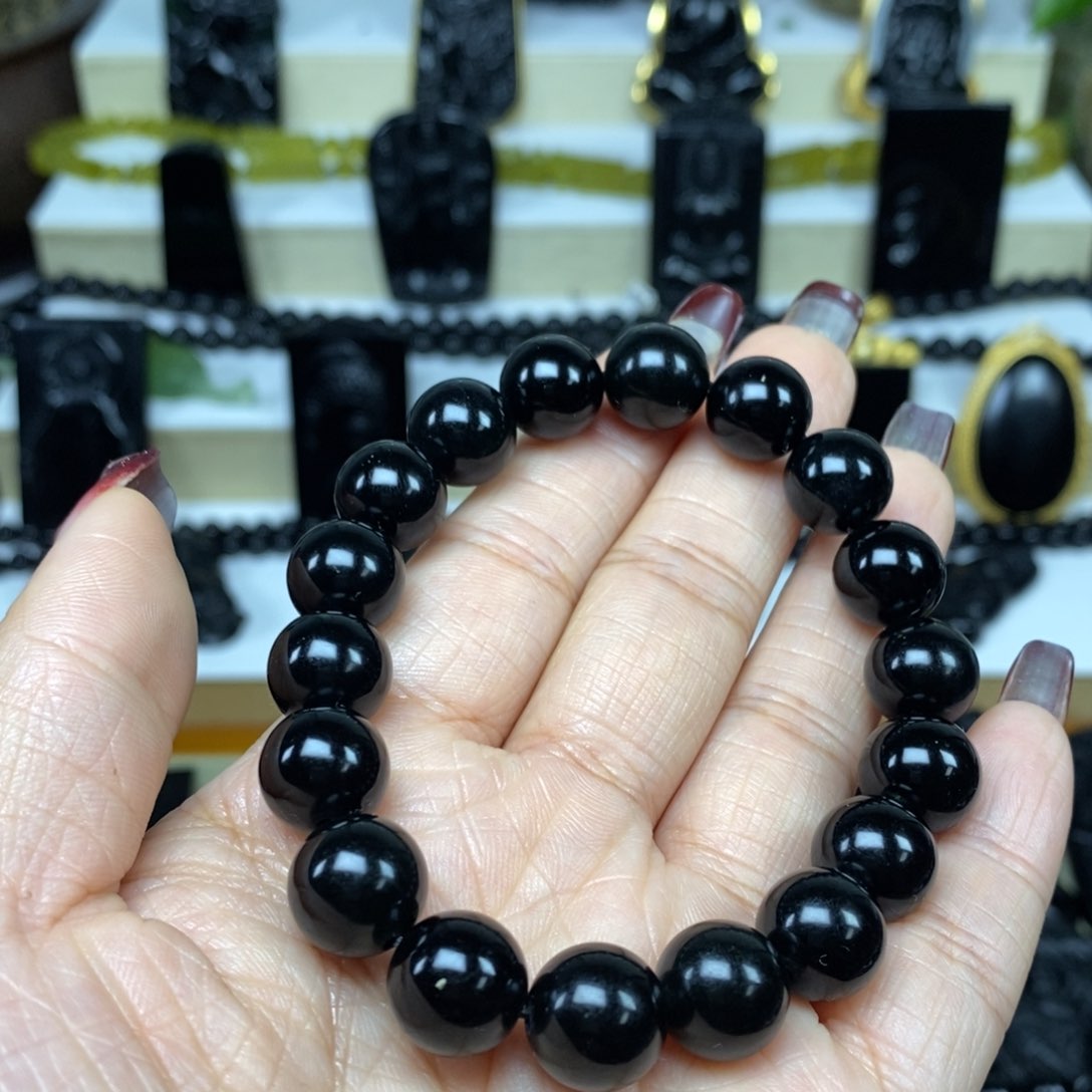 蛇纹石玉手串未镶嵌大*大