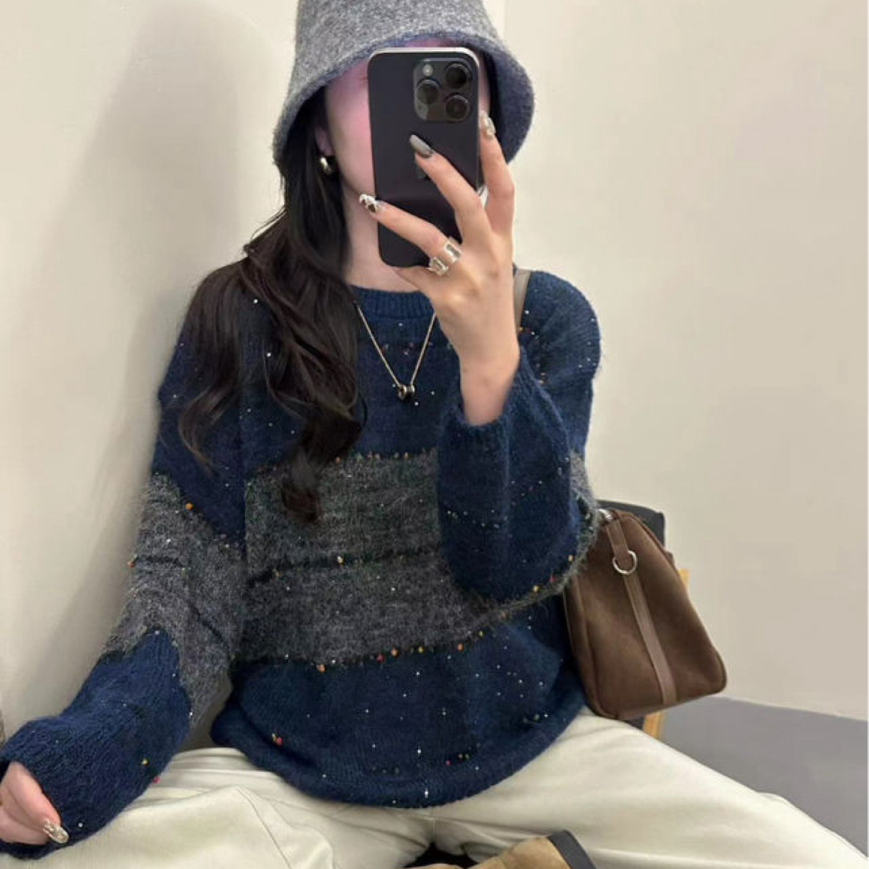 秋冬季新款条纹圆领针织女长袖百搭卡通宽松毛针织衫