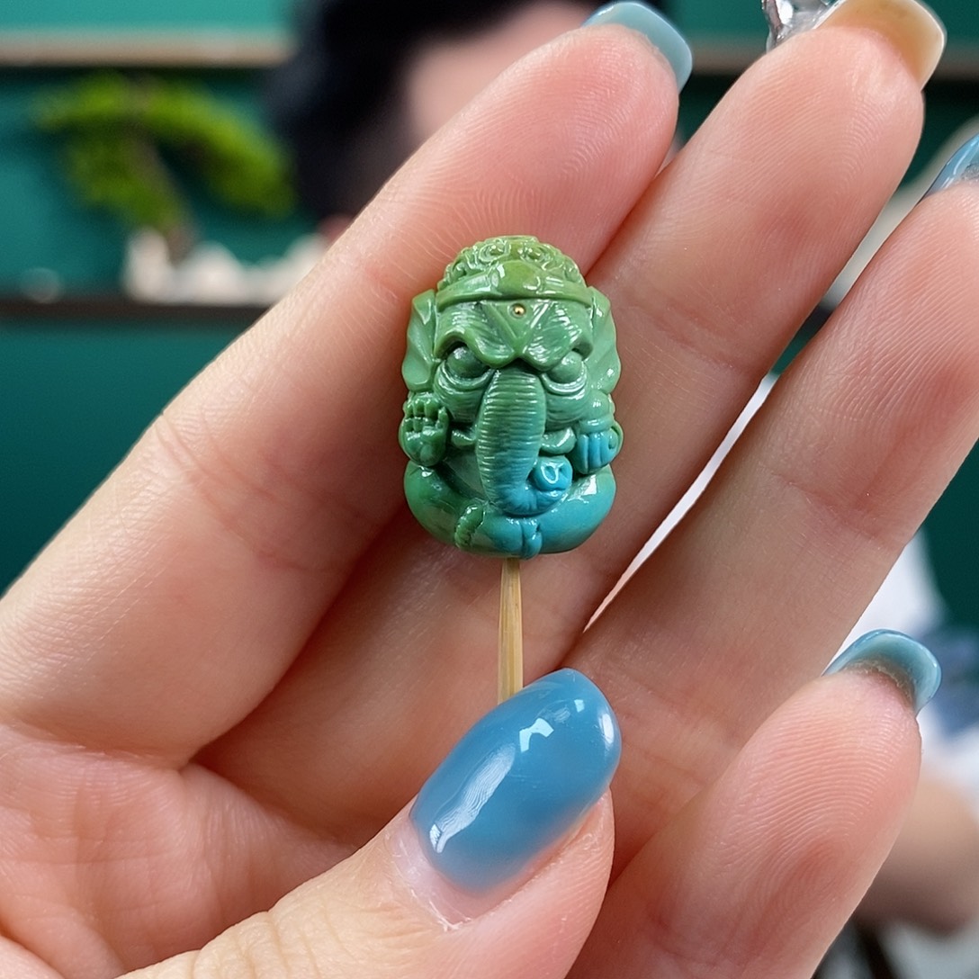 绿松石珠宝奇石未镶嵌有**看