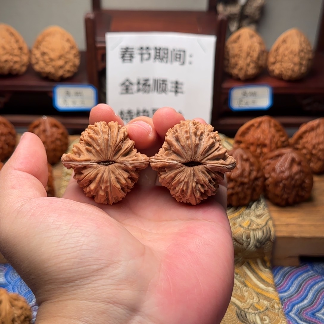 文玩核桃吊坠平谷一代楼42