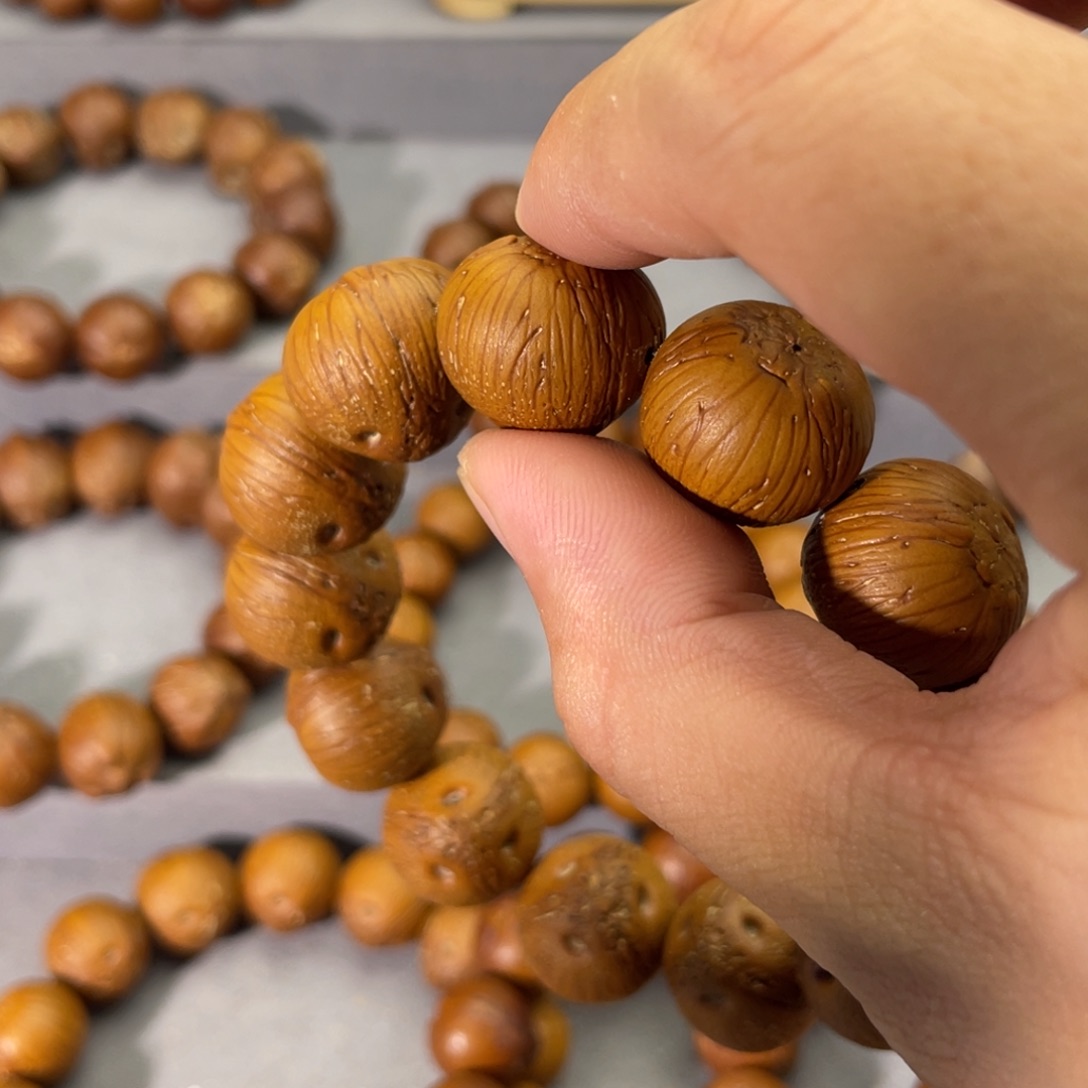 紫金鼠手串一20尺寸碟中谍