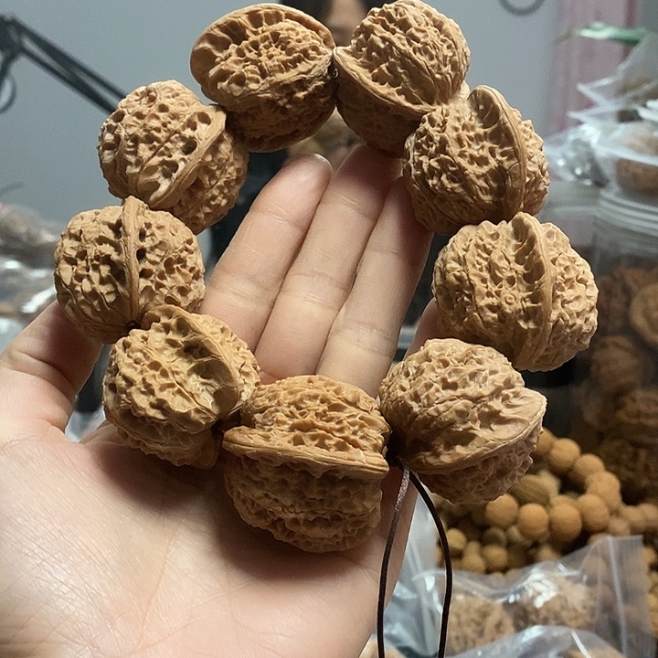 把件文玩核桃38血麒麟手持