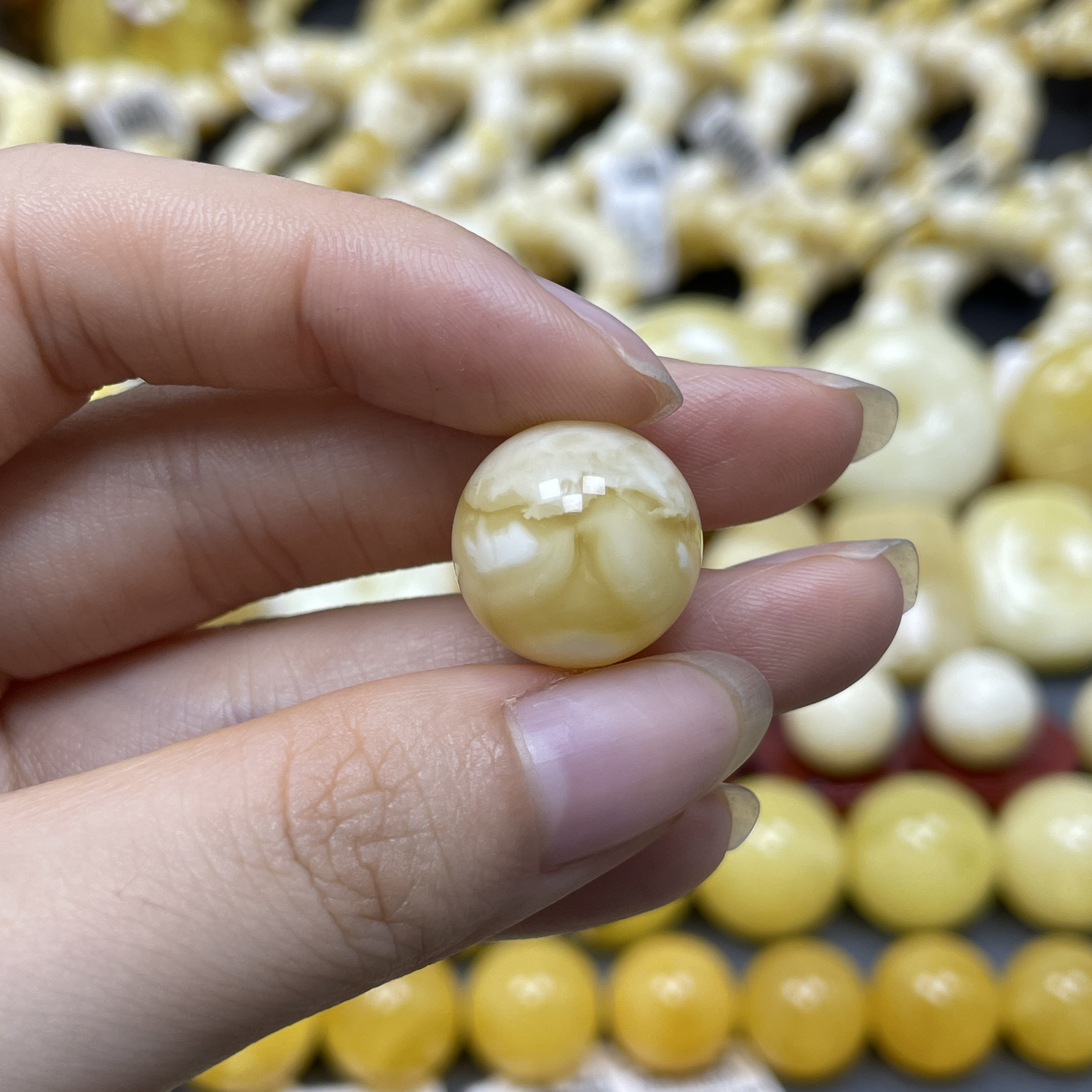 圆珠16.1mm.兰蜜珠宝天然原矿琥珀蜜蜡浓蜡瓷白拉丝妖花特色