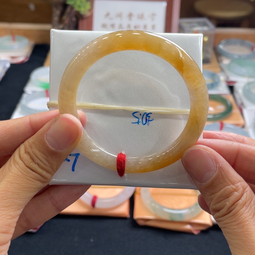 翡翠手镯未镶嵌50.5天然翡翠A货