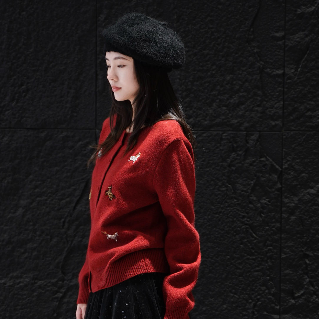 YOYO A933绵羊毛手工串珠小马毛衫女