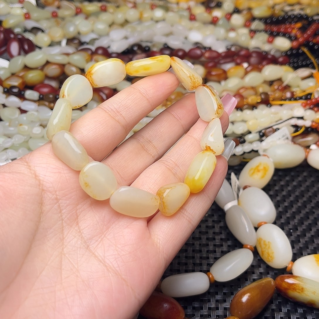 未镶嵌手链和田玉养**年