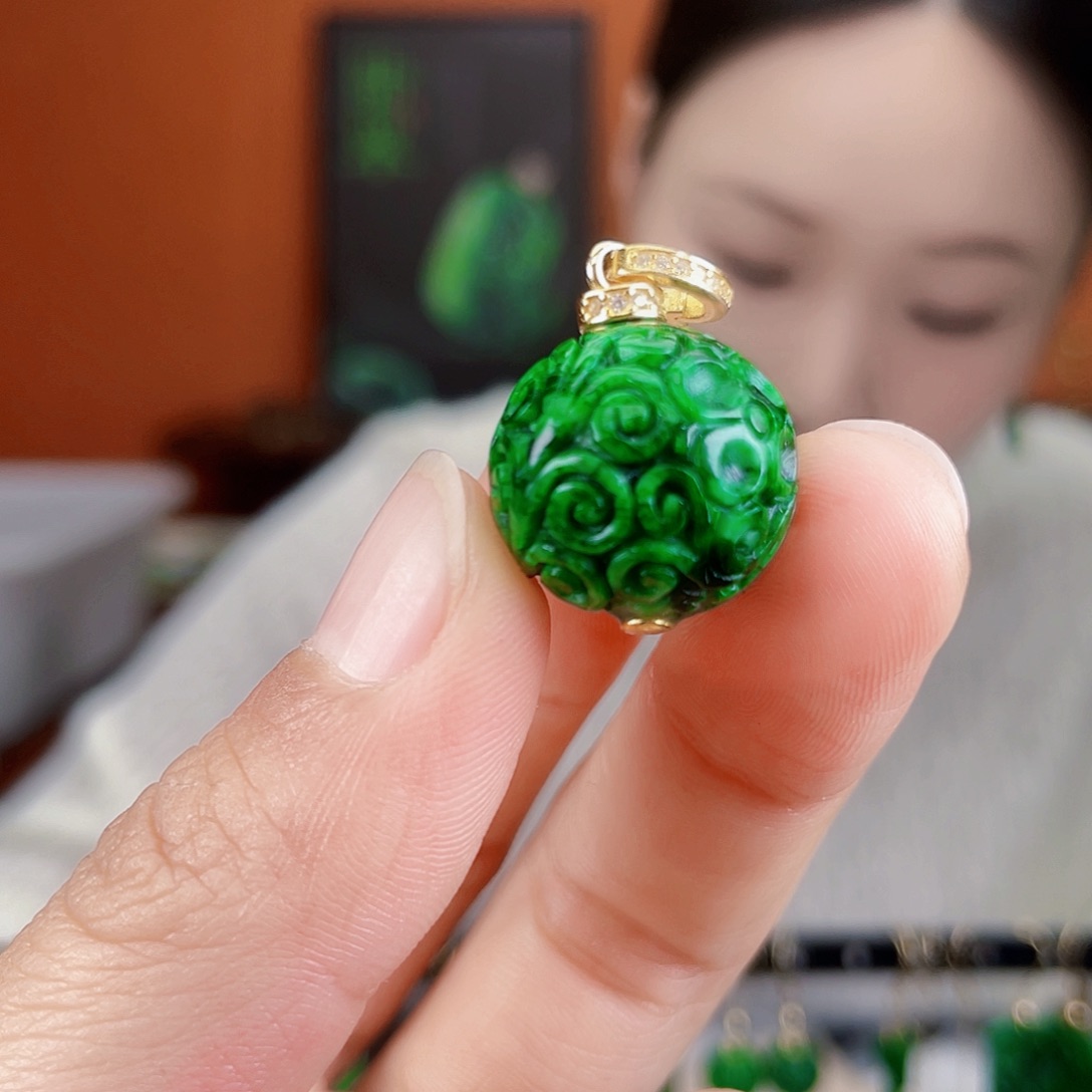 翡翠未镶嵌耳饰饰品