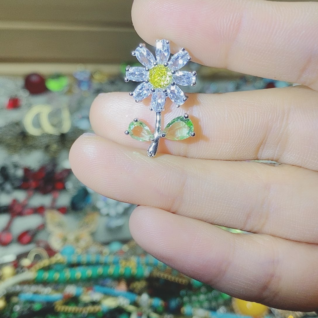 【闪购商品】托帕石耳饰银S925镶嵌