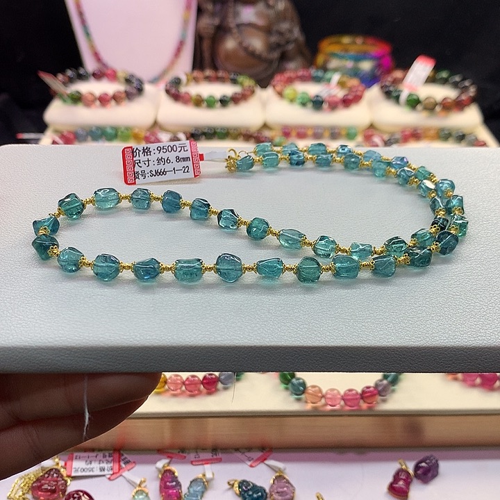 蓝色碧玺手链未镶嵌蓝色手串6.8mm