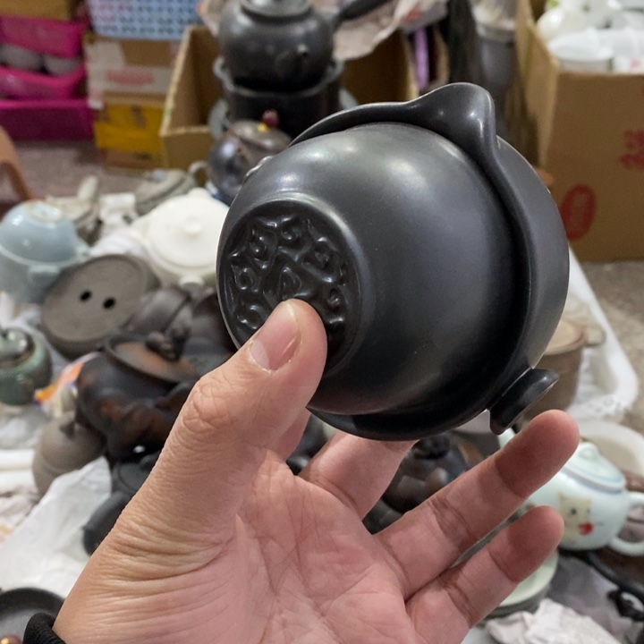 陶瓷艺术品及陶瓷壶