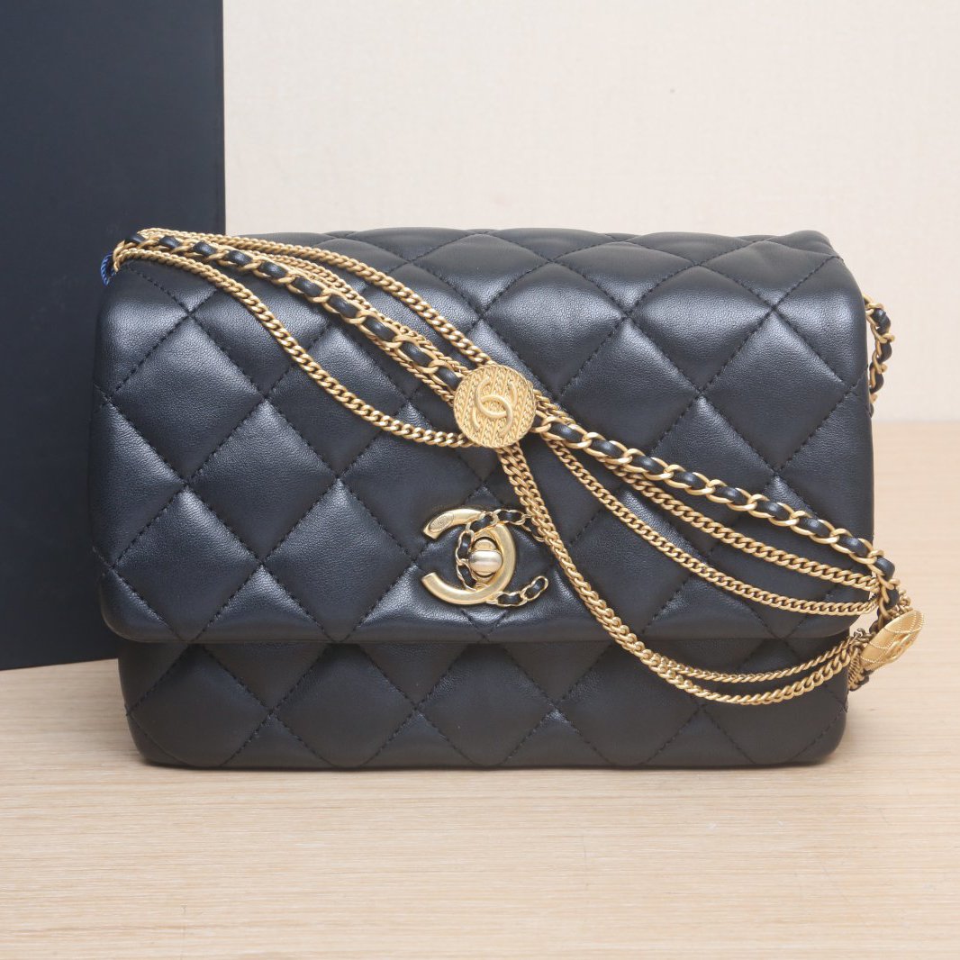 99新 Chanel/香奈儿 小花6枫22A 口盖风琴包 黑色 金币多链条 