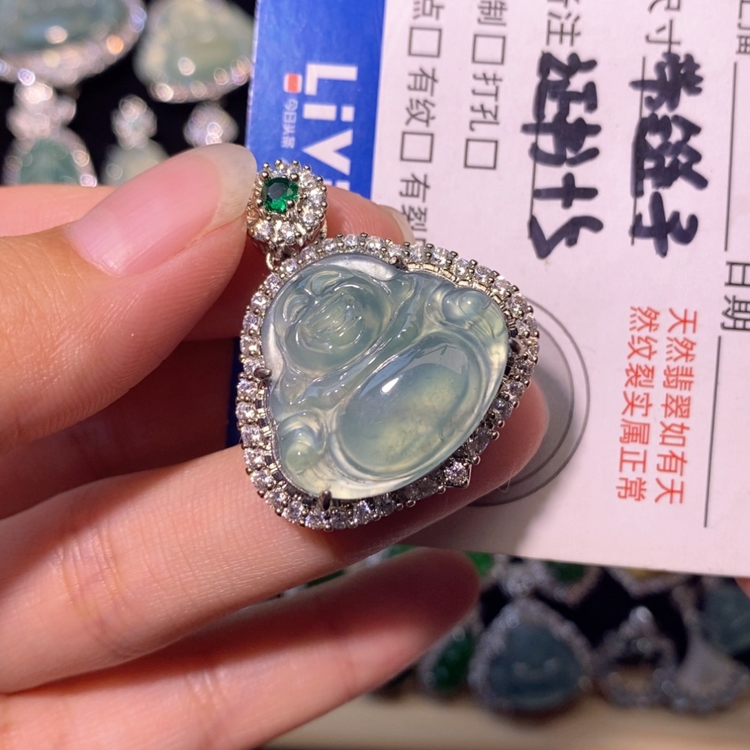 翡翠未镶嵌颈饰天然