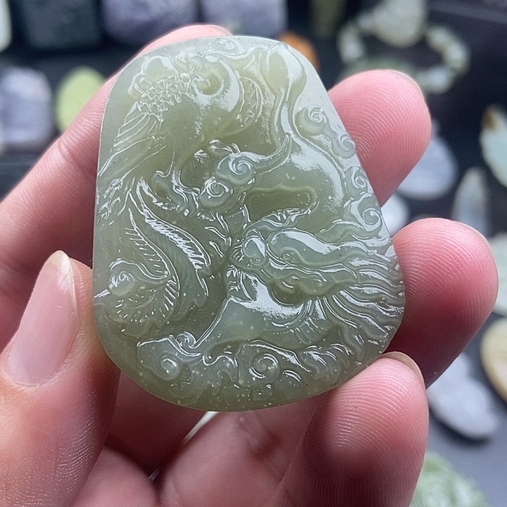 燕***6和田玉（糖玉）未镶嵌颈饰