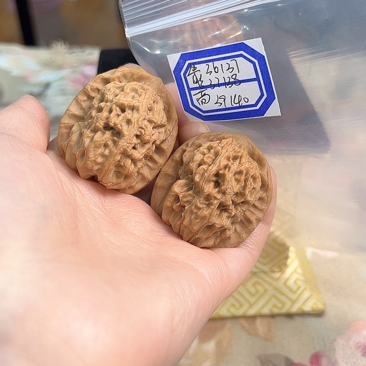 文玩核桃把件非嫁接马老四