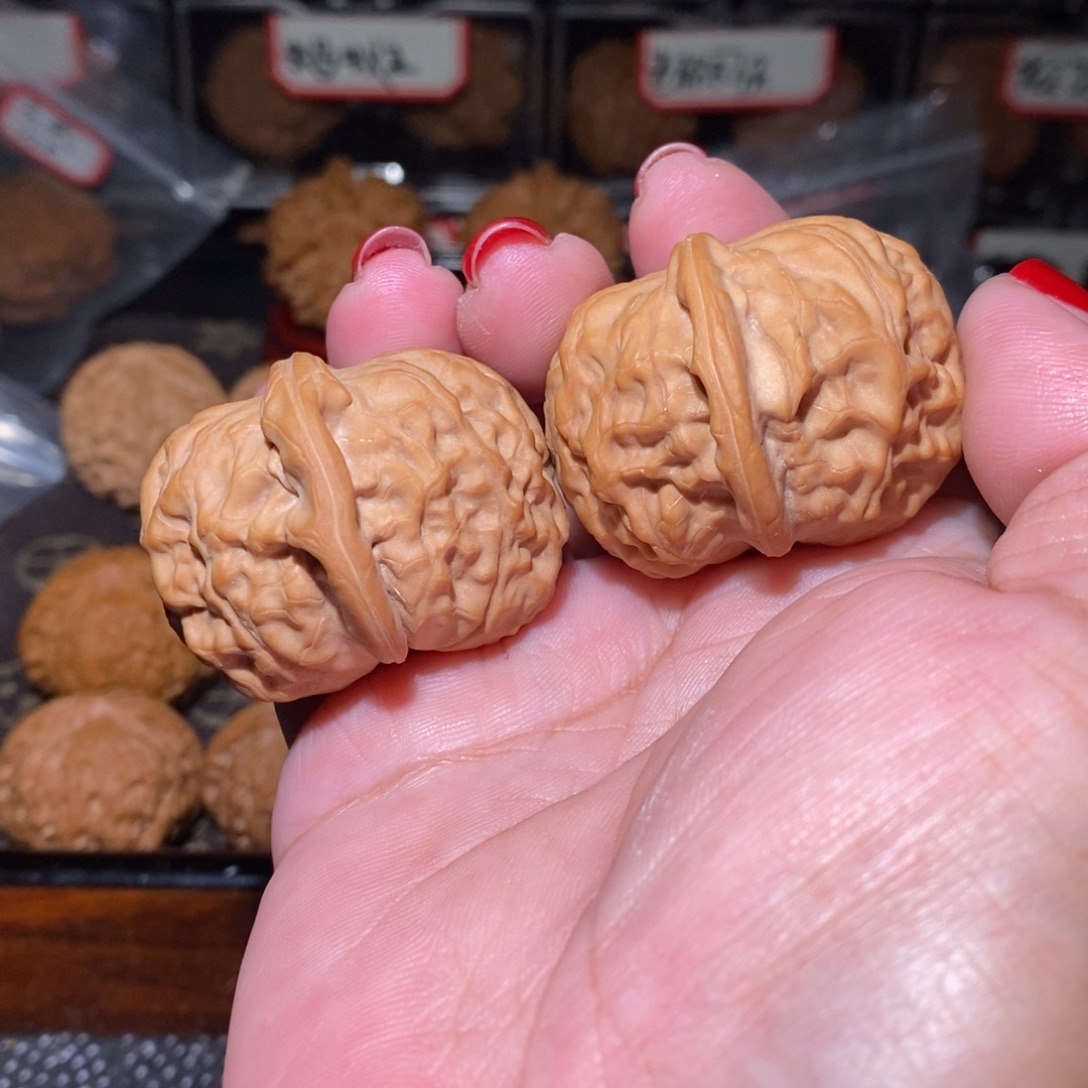 文玩核桃把件37-40石门