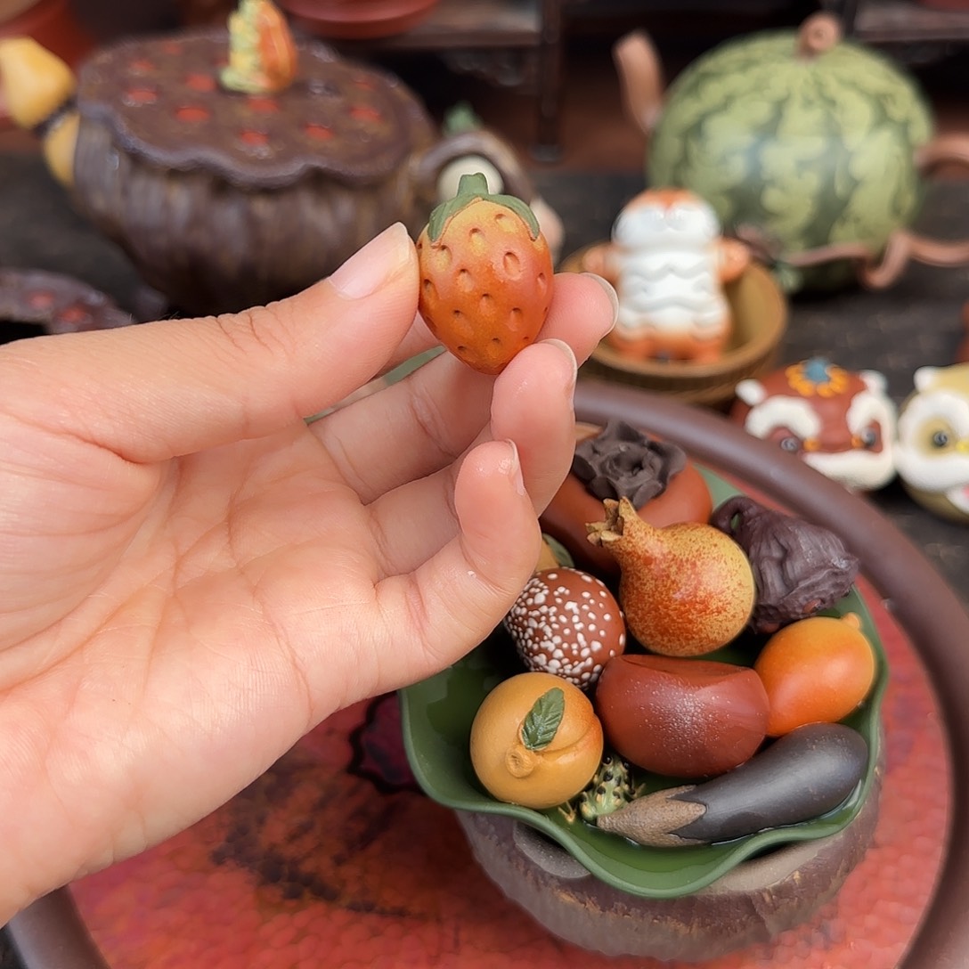 紫砂茶宠紫砂草莓