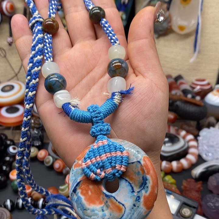 玛瑙/玉髓颈饰未镶嵌