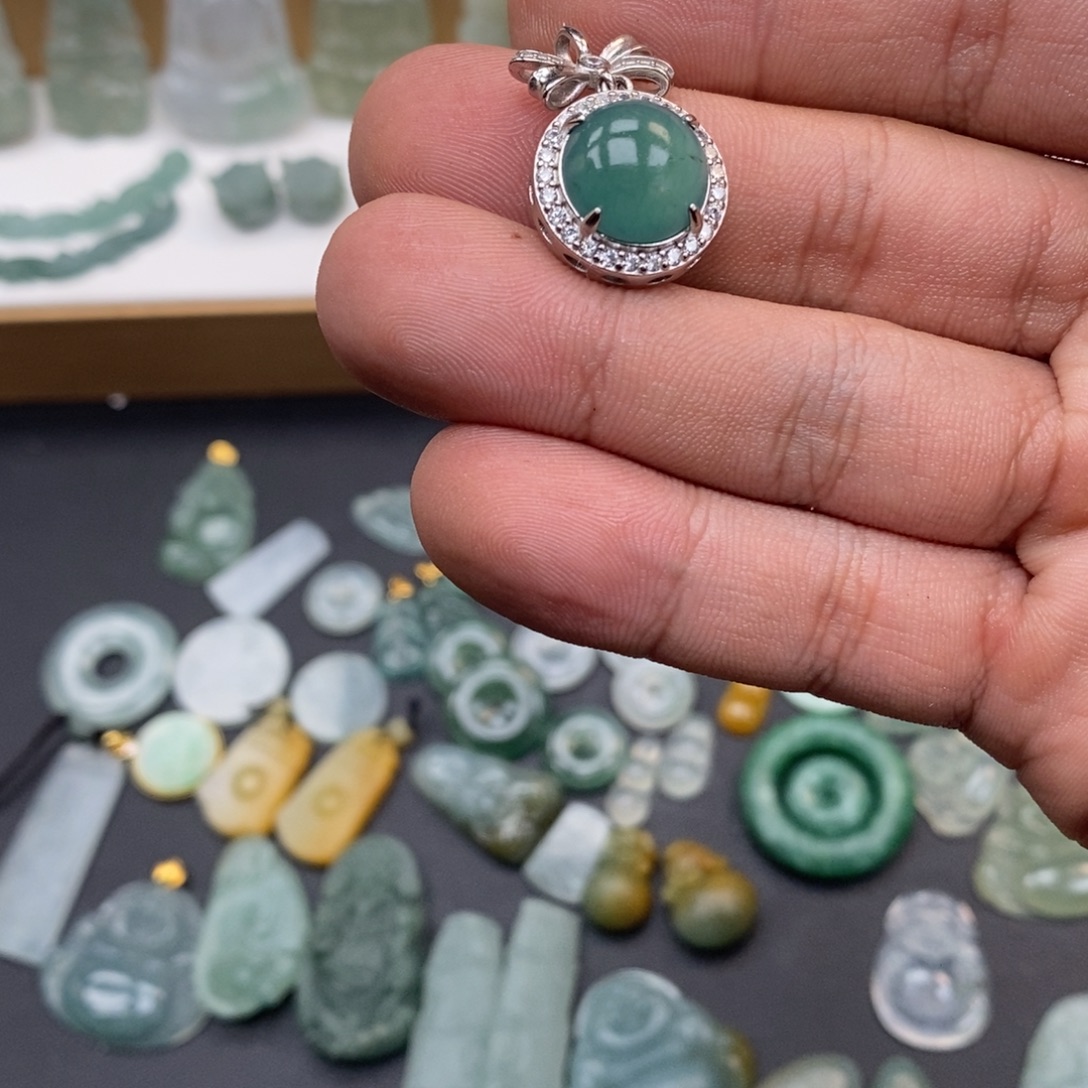 翡翠未镶嵌手链天然a货翡翠35