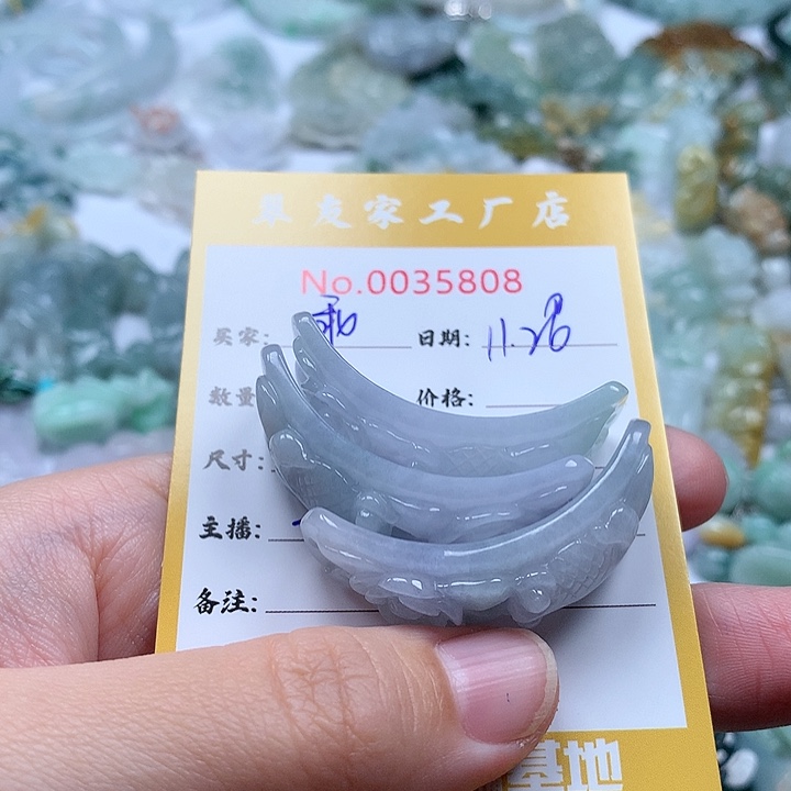 乖***宝翡翠未镶嵌颈饰111