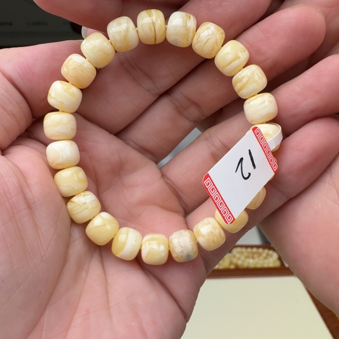 琥珀未镶嵌手链蜜蜡手串