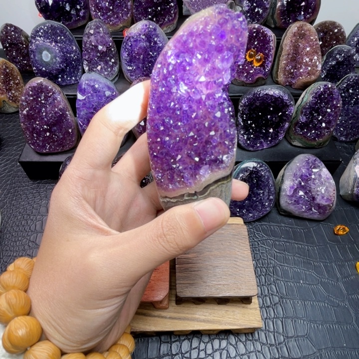 未镶嵌大型摆件（非配饰）紫晶