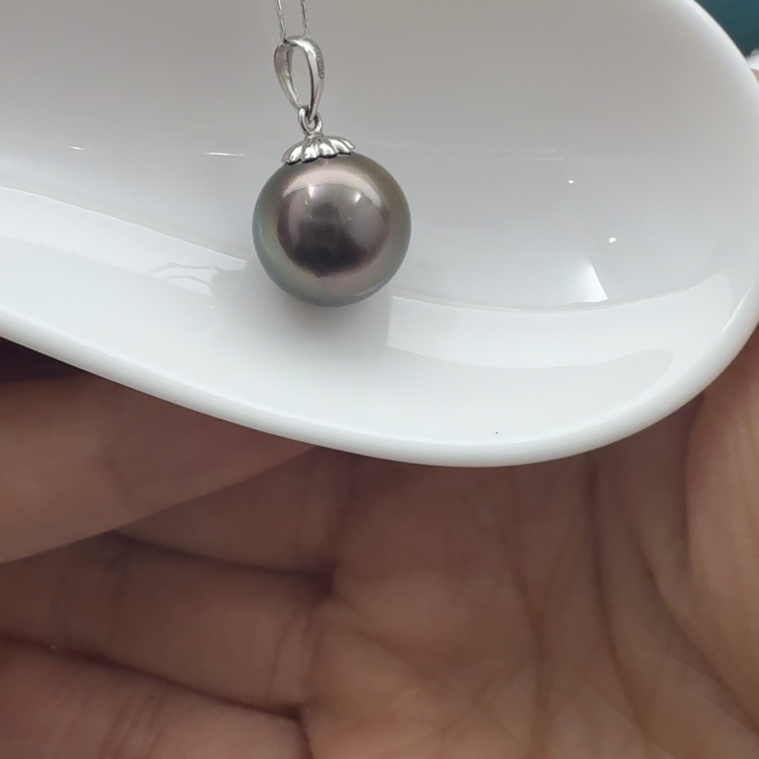 未镶嵌海水珍珠颈饰