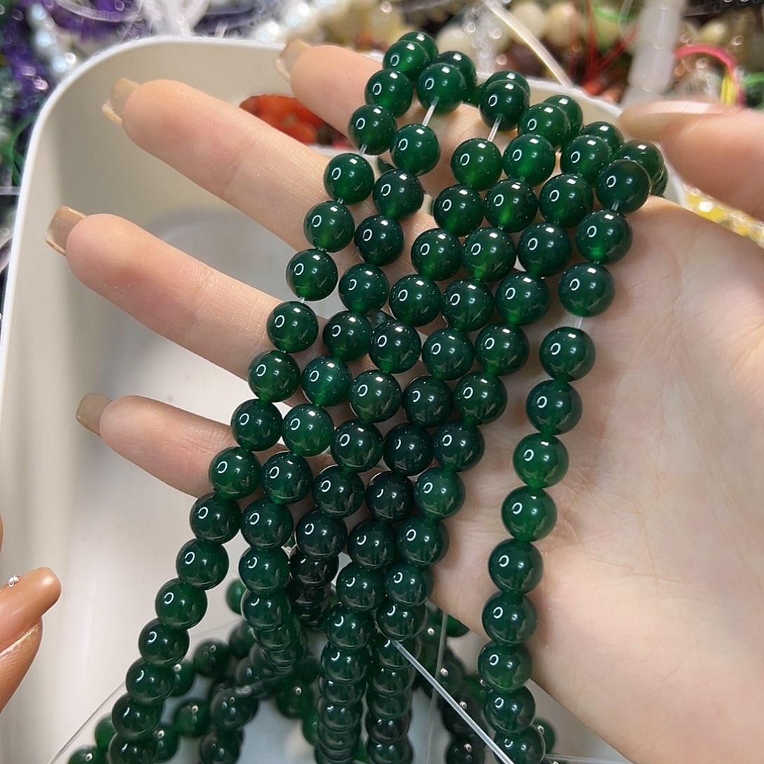 玛瑙/玉髓未镶嵌珠宝半成品绿玛瑙卡8一条