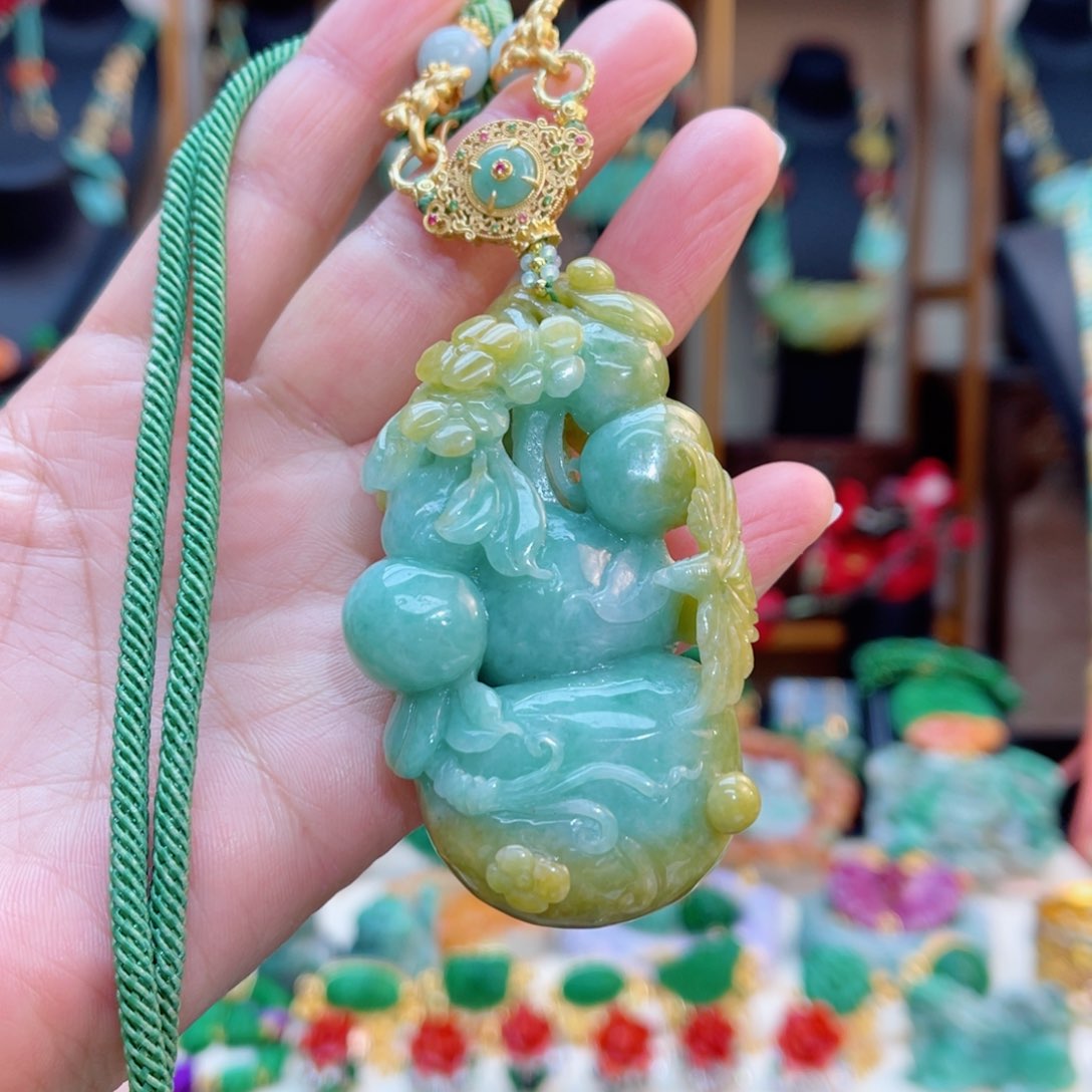 翡翠颈饰合金48小时鉴赏期