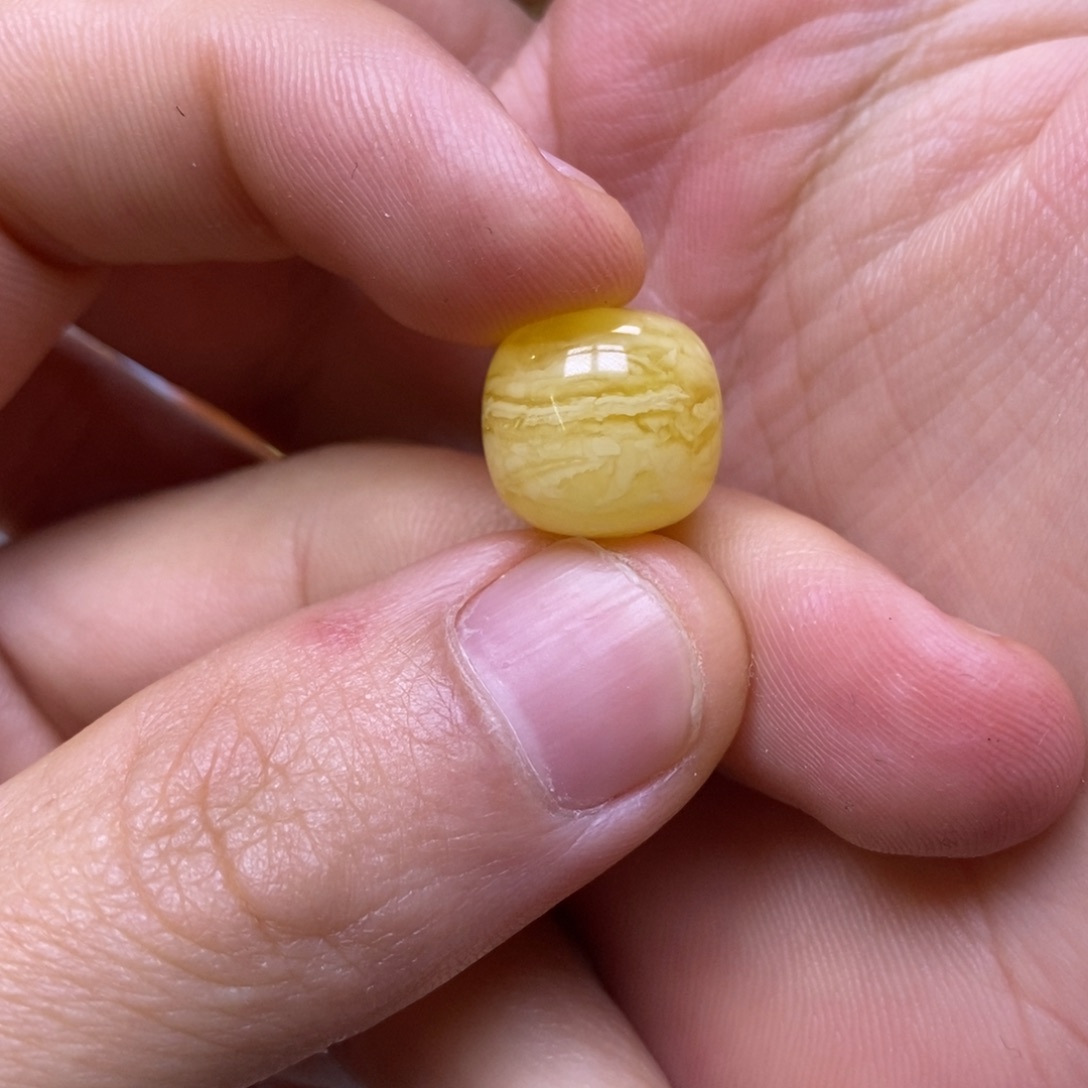 琥珀未镶嵌珠宝奇石13.5mm