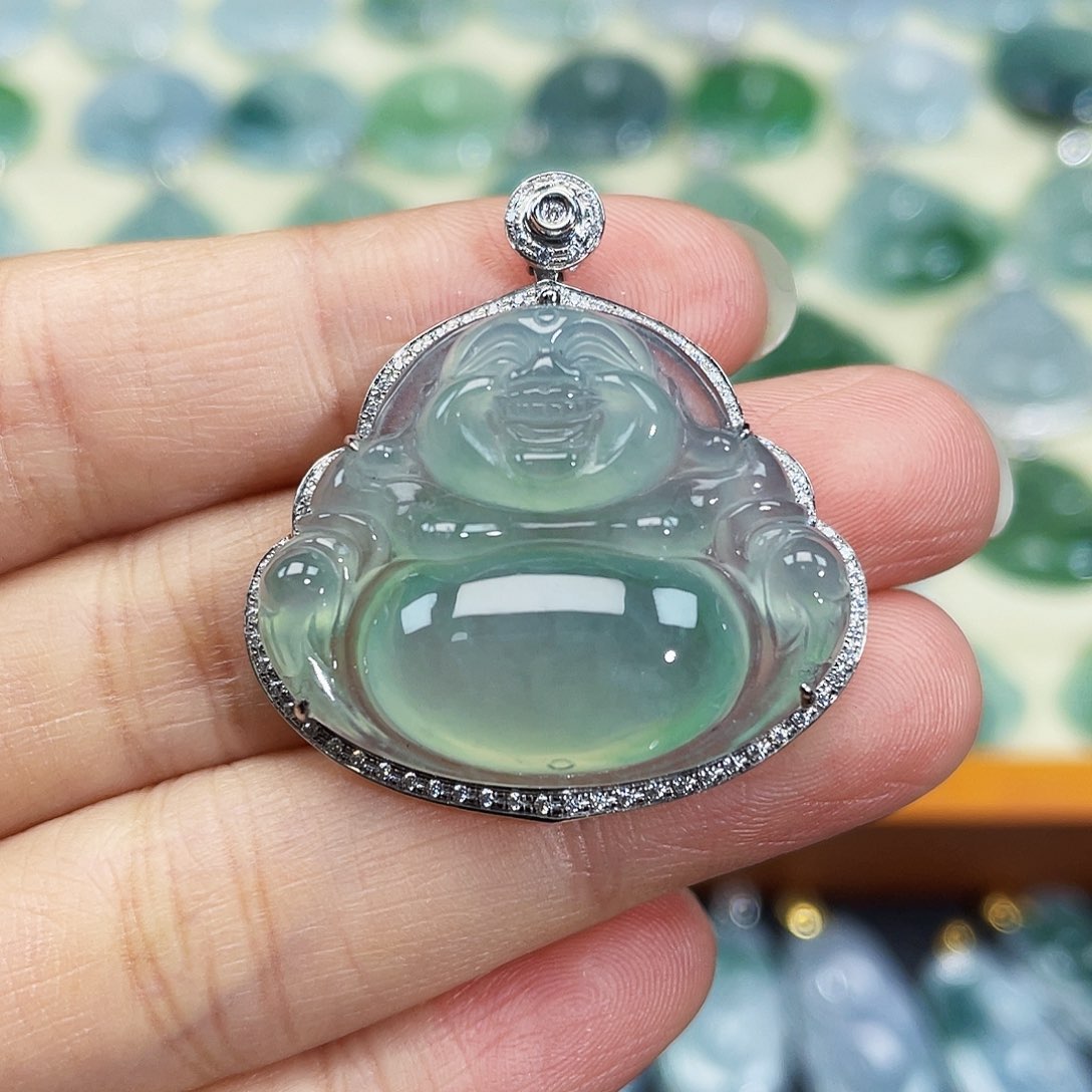 翡翠颈饰18K金镶嵌丹*妹吊坠