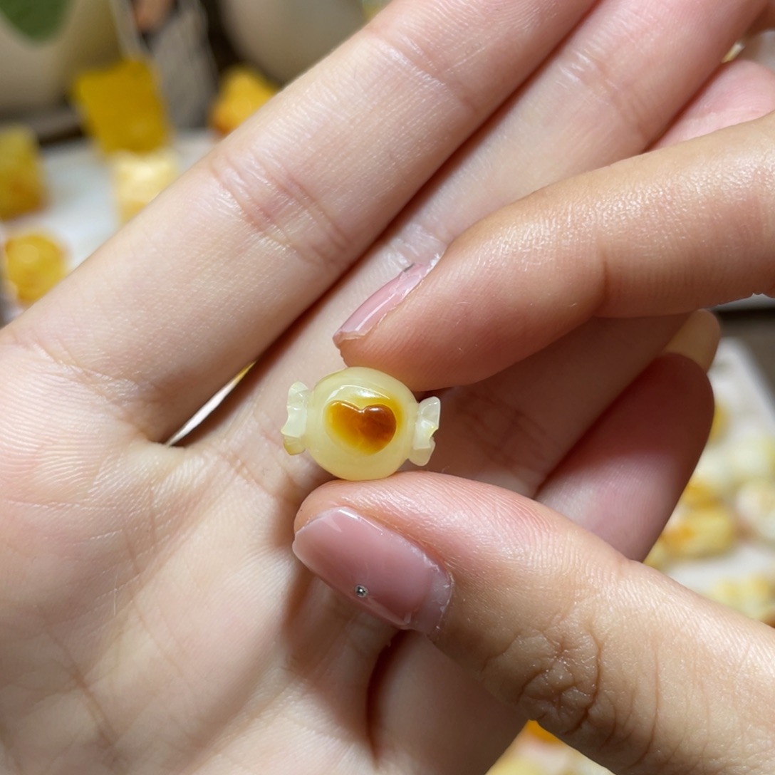 琥珀未镶嵌裸石糖果
