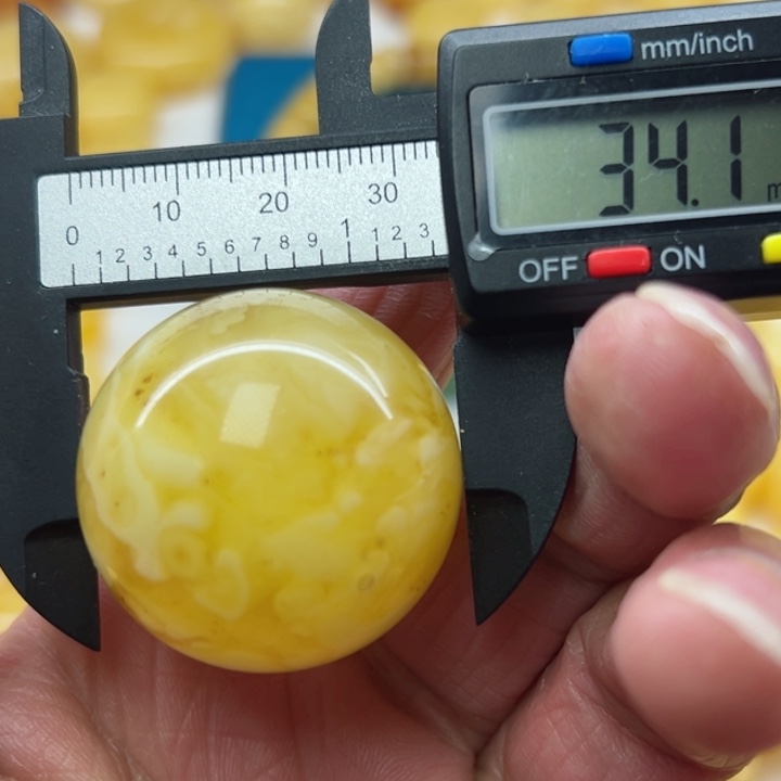 琥珀（矿物珀）裸石未镶嵌