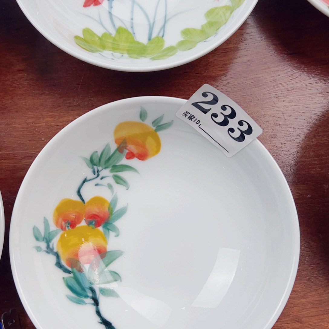 景德镇陶瓷手工手绘制作