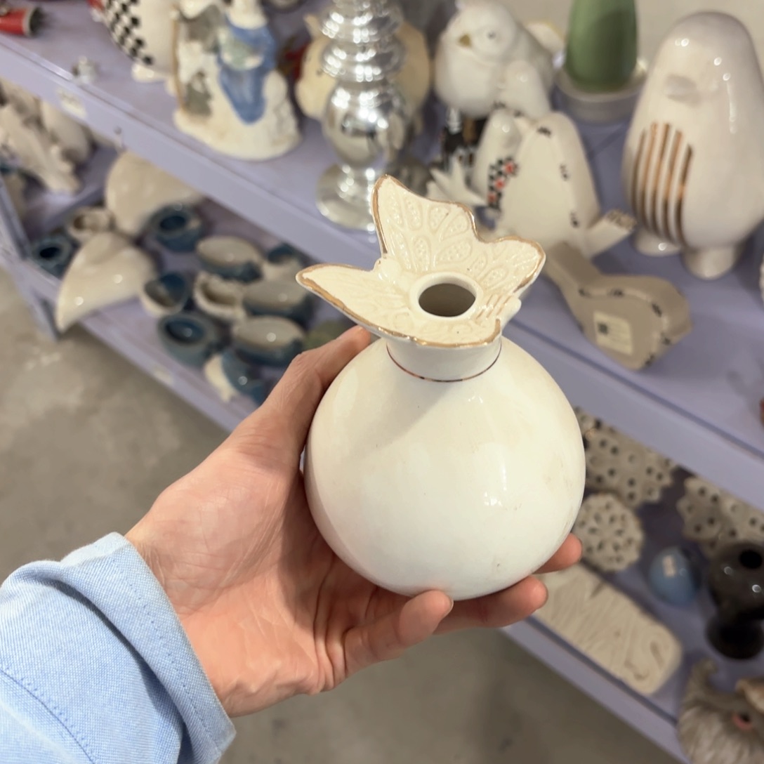 瓷片祝大家新的一年顺风顺水