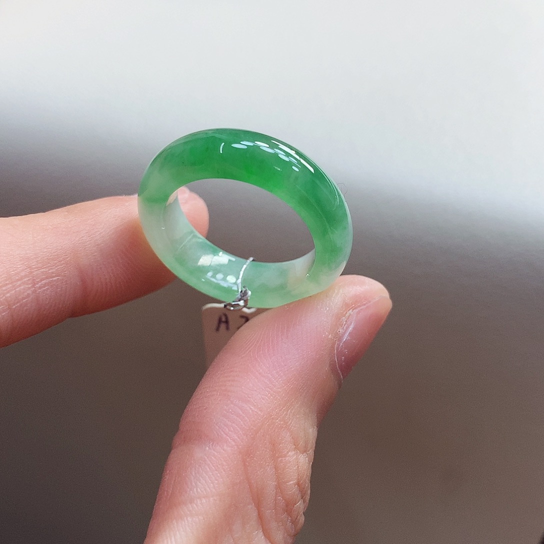 翡翠戒指未镶嵌15号