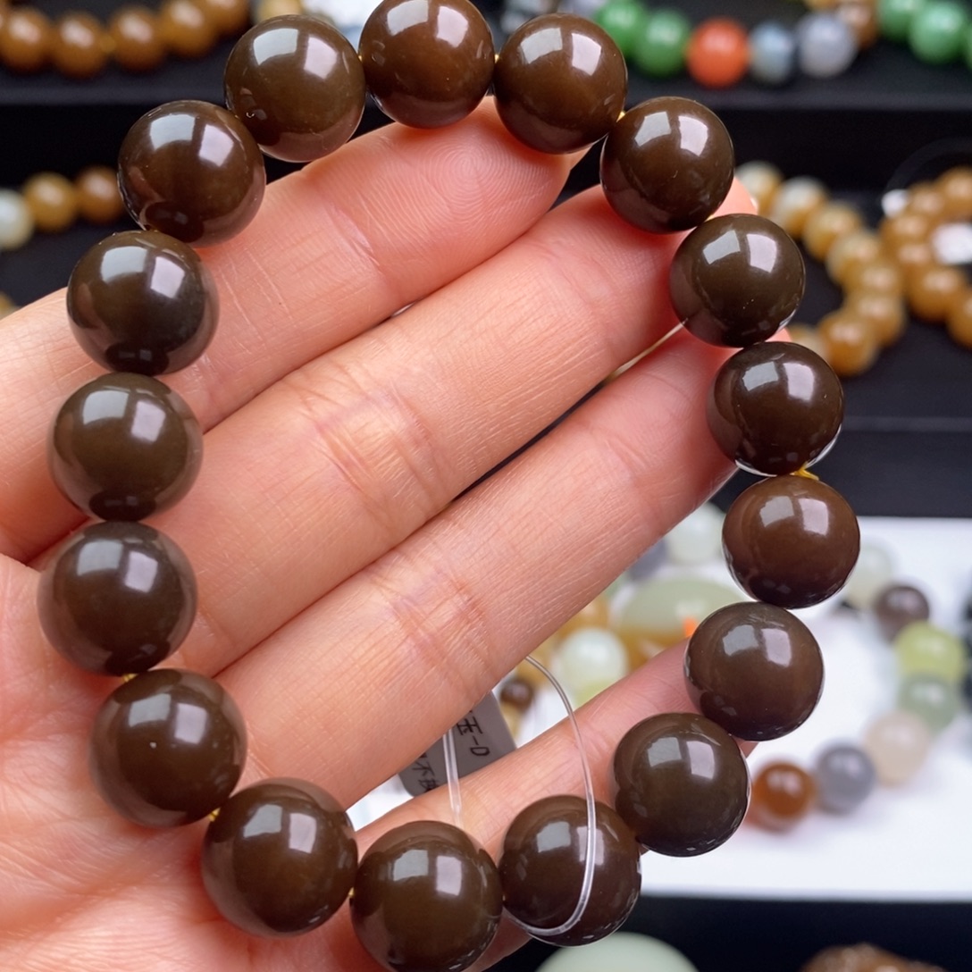 和田玉未镶嵌手串