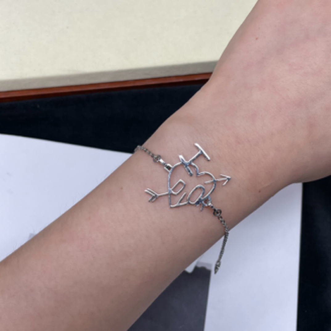 95新 DIOR/迪奥 银色爱心手链/d02092